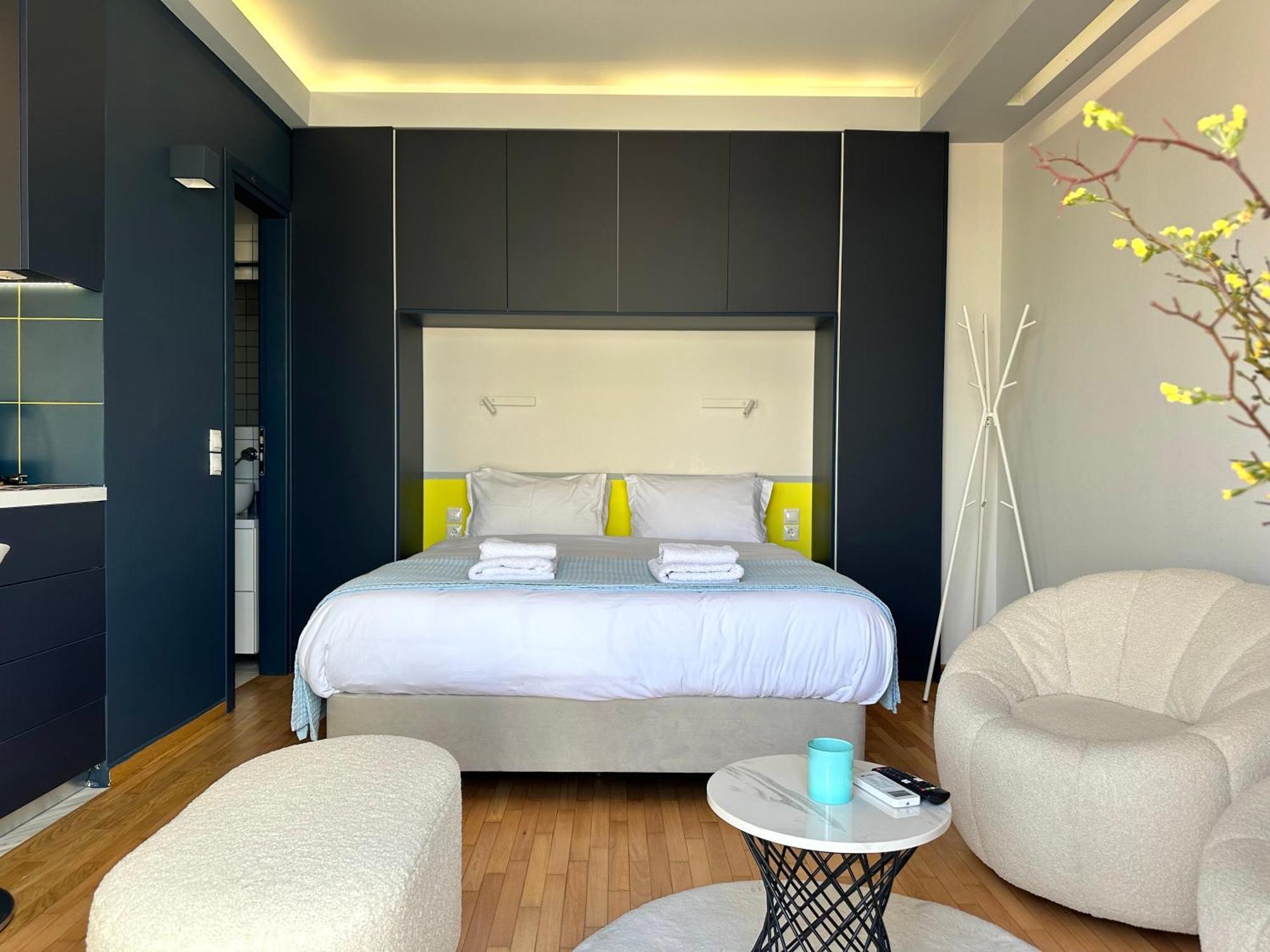 R1 Blue Paradise Private Terrace Jacuzzi Apartment Athen