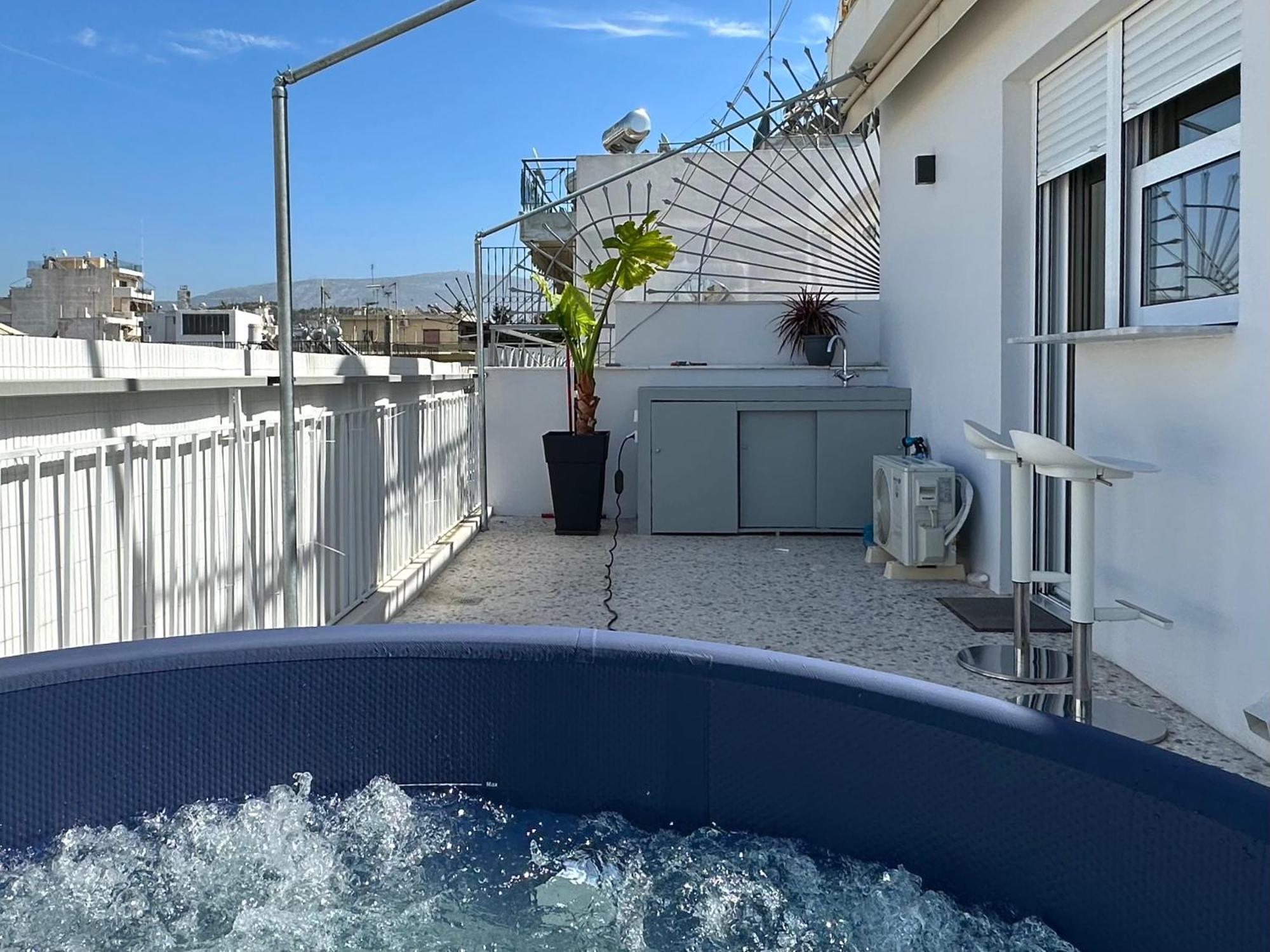 R1 Blue Paradise Private Terrace Jacuzzi * Athen
