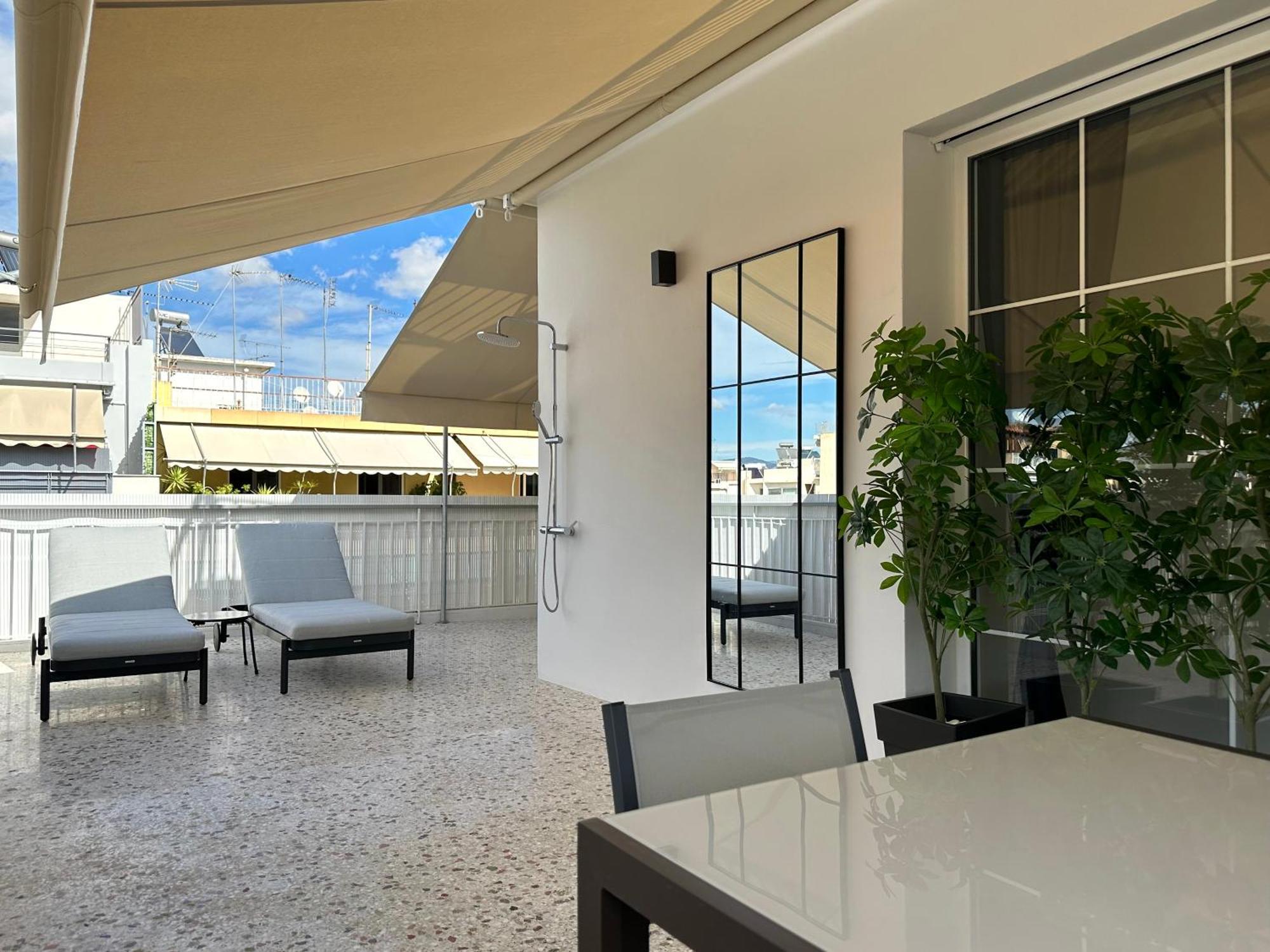 R1 Blue Paradise Private Terrace Jacuzzi Apartamento *
